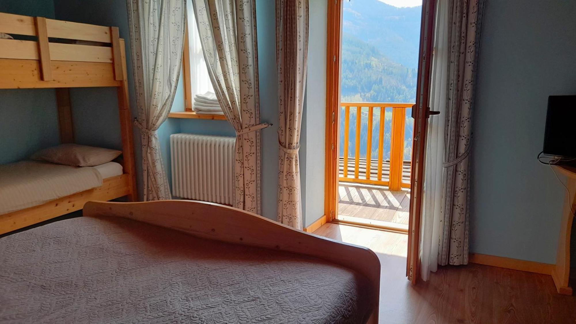 B&B Chalet Dolomiti Sant'Orsola Exterior foto